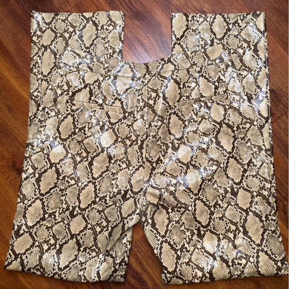 Topshop High Waist Beige Faux Snakeskin Straight Leg Pants - Picture 8 of 8